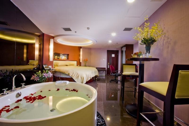 Narada Boutique Hotel Yiwu Huafeng Quarto foto